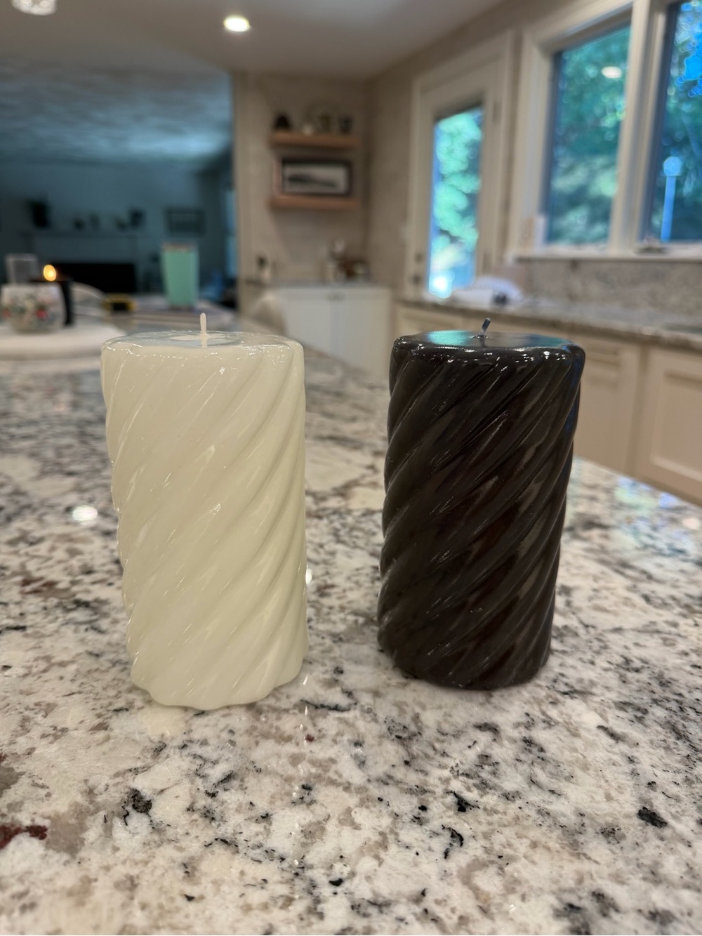 Spiral Twist Pillar Candle Set - Cream and Black